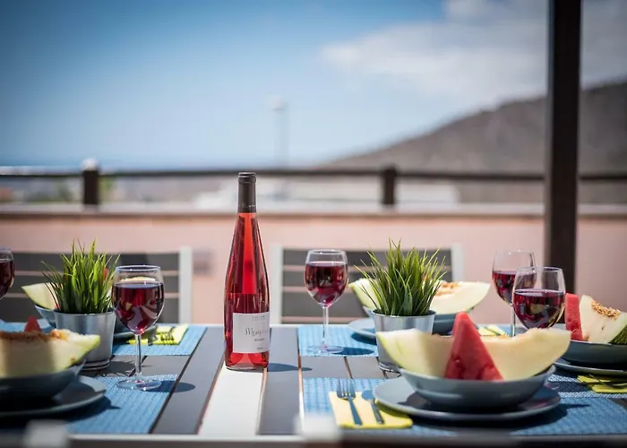 2 Charming Private Pool And Sea View