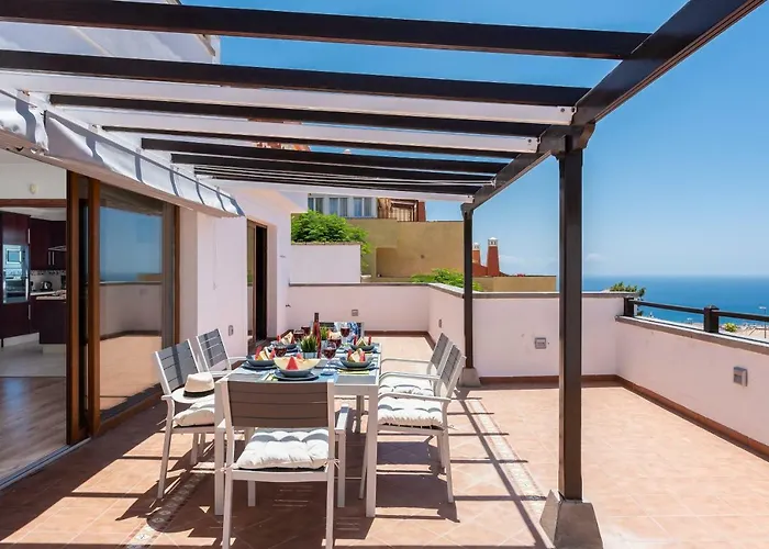 Вілла 2 Charming Private Pool And Sea View *