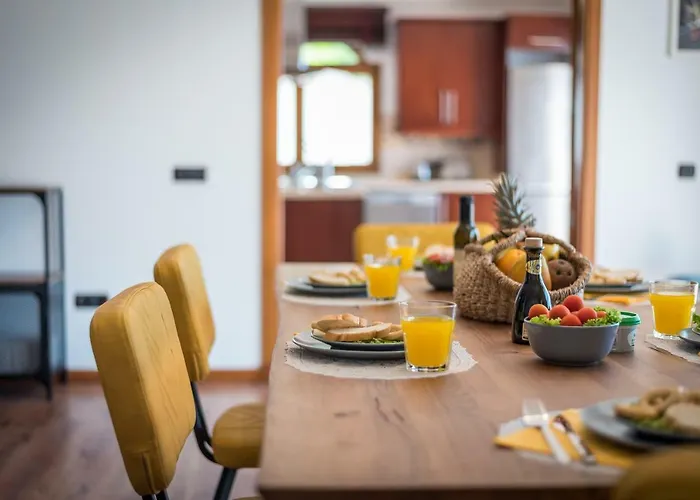 2 Charming Private Pool And Sea View Вілла