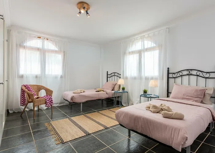 2 Charming Private Pool And Sea View Вілла *