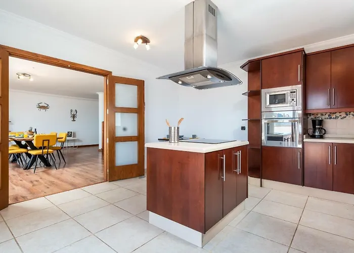 2 Charming Private Pool And Sea View Адехе